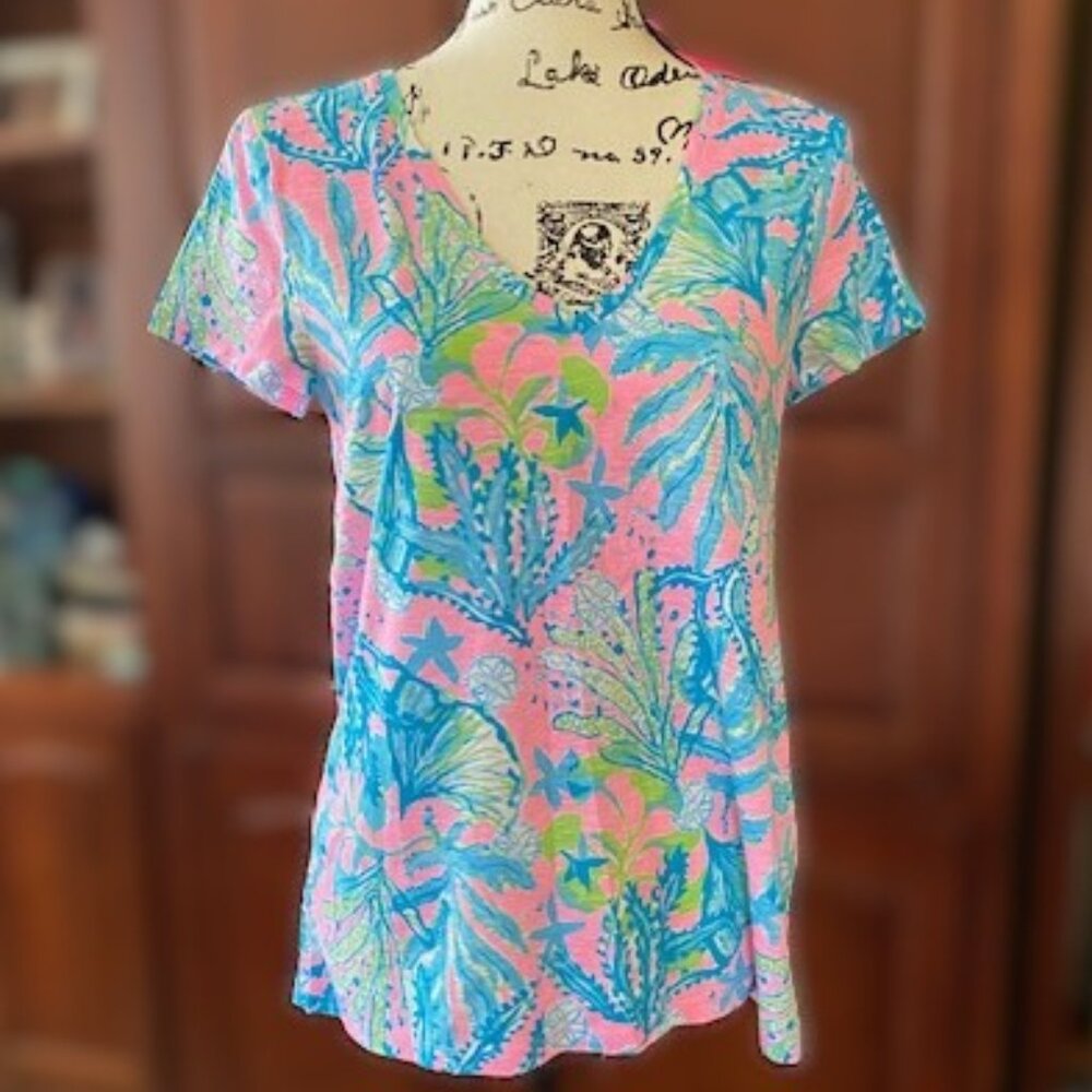 NWT Lilly Pulitzer Pink Etta V-Neck Mandevilla Baby Top T-shirt Small